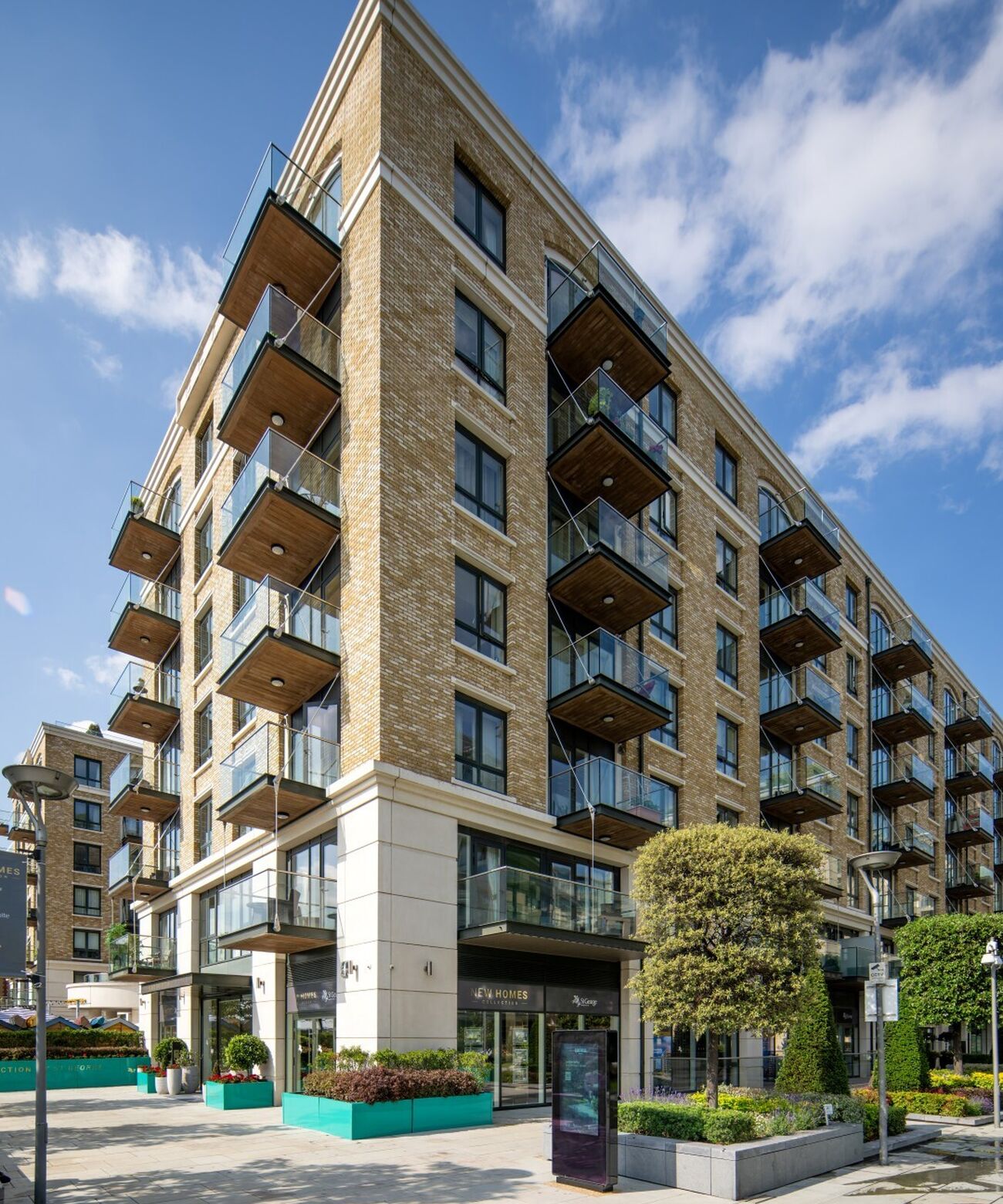 Fulham Reach, Wet Cast Stone