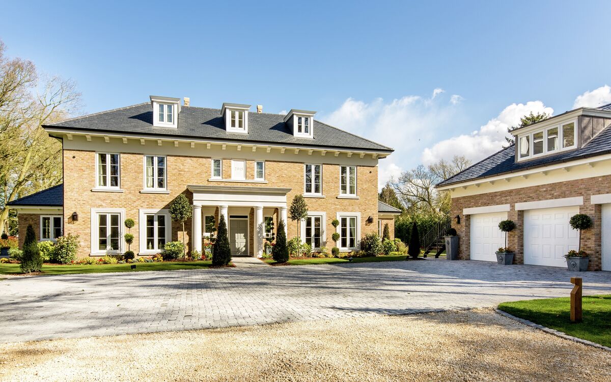 Woolley Hall Berkshire 01