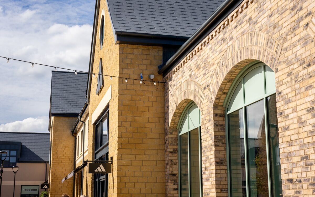 Vobster Cast Stone, Cotswold Designer Outlet