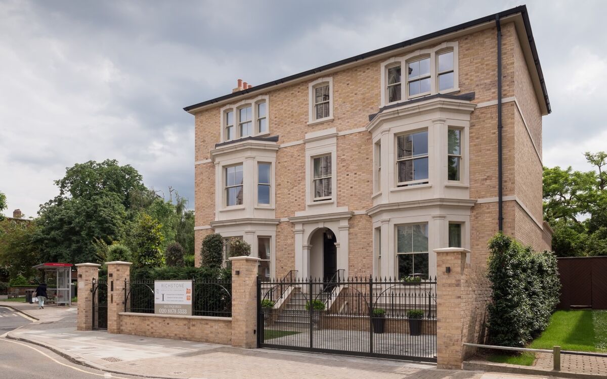 Mount Ararat Road London 3 Large