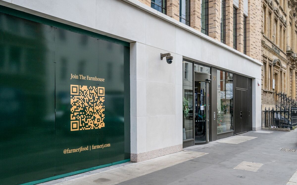 Thayer Street Marylebone, Wet Cast