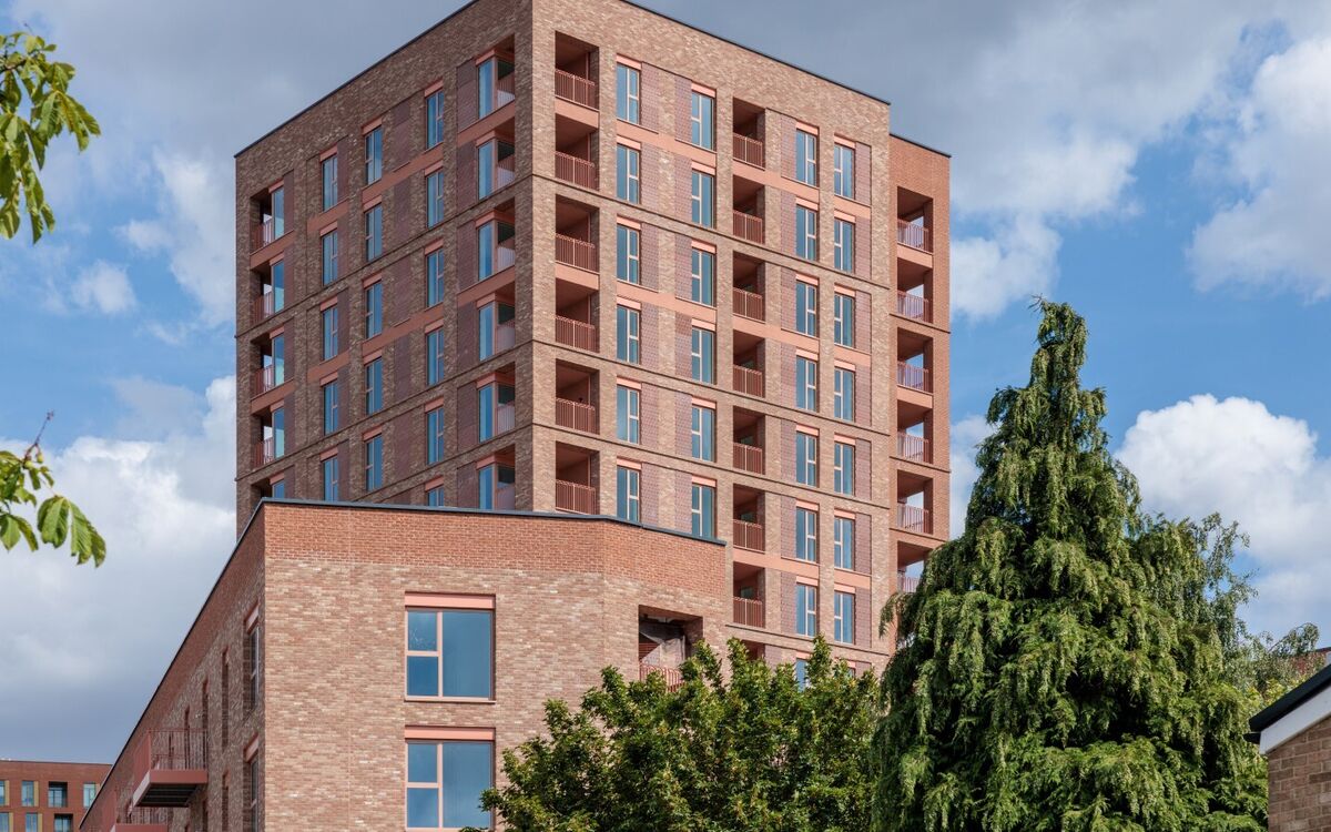 Welbourne Tottenham Hale 3 Large